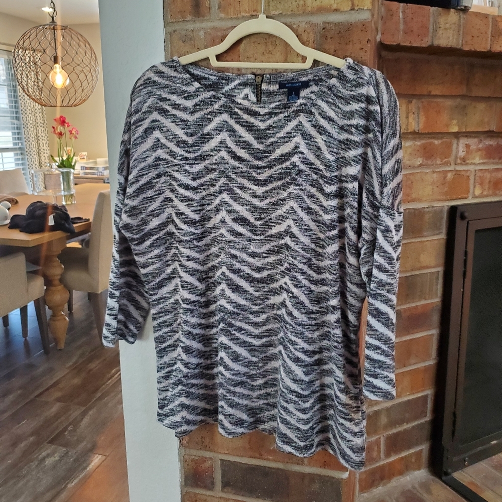 Westbound Chevron 3/4 Sleeve Knit Top